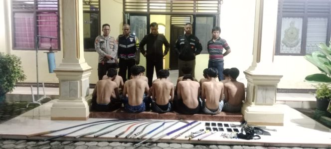 
 Polres Metro Berhasil Gagalkan Tawuran Remaja Bersenjata Tajam di Metro Utara