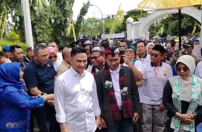 
 Peserta HPN 2026 SMSI Disambut Meriah di Pendopo Kabupaten Pandeglang oleh Bupati dan Wakil Gubernur Banten