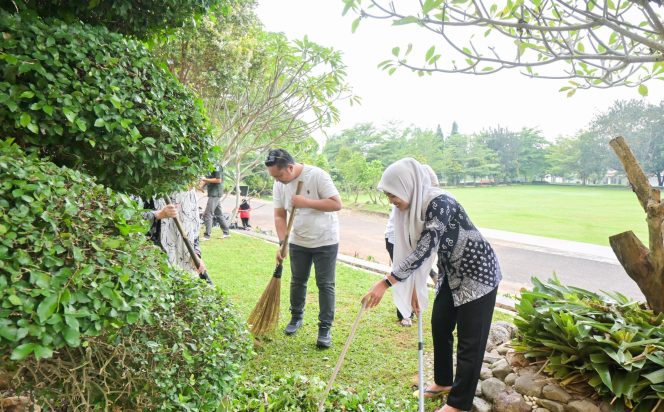 
 Pemkab Pesawaran Laksanakan Gerakan Bersih-bersih Dukung Indonesia ASRI