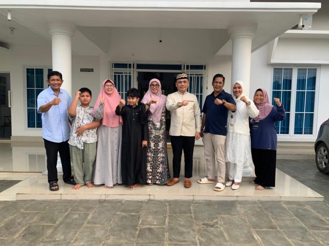 
 Wali Kota Metro Bambang Iman Santoso halal bi halal keliling rumah kepala OPD