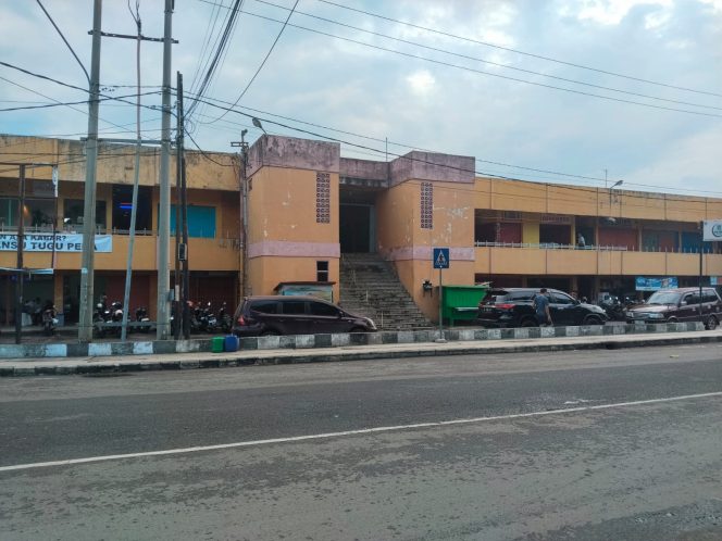 
 Dugaan Pungli di Pasar Shopping Metro, Pedagang Baru Diminta Uang Administrasi Hingga Rp12 Juta