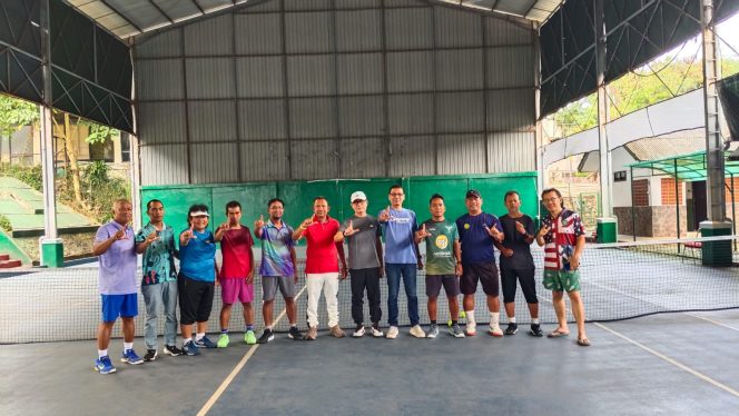 
 Ketua PWI Lampung, Wirahadikusumah : cabor tenis lapangan optimis untuk mendulang medali emas.