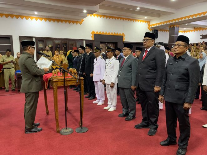 
 sekda Kota Metro lantik 34 ASN jabatan admistrator dan pengawas