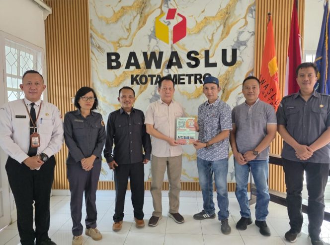 
 Bawaslu bersama  PWI  Kota Metro menggelar diskusi strategis untuk memperkuat sinergitas antarlembaga