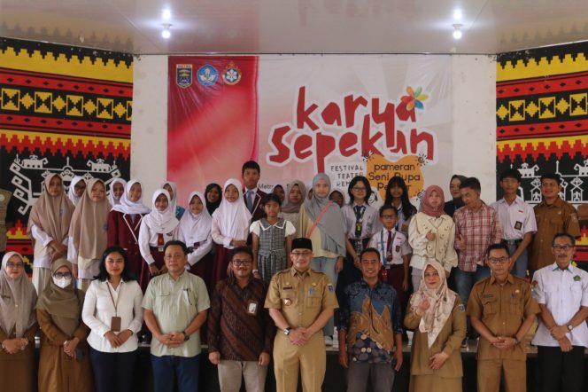 
 Dewan Kesenian Metro Buka Gelar Karya Sepekan tahun 2026, dengan Pameran Seni Rupa Pelajar Se Lampung.
