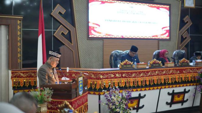
 Pemkot Metro dan DPRD Sepakati Raperda Perubahan APBD 2026